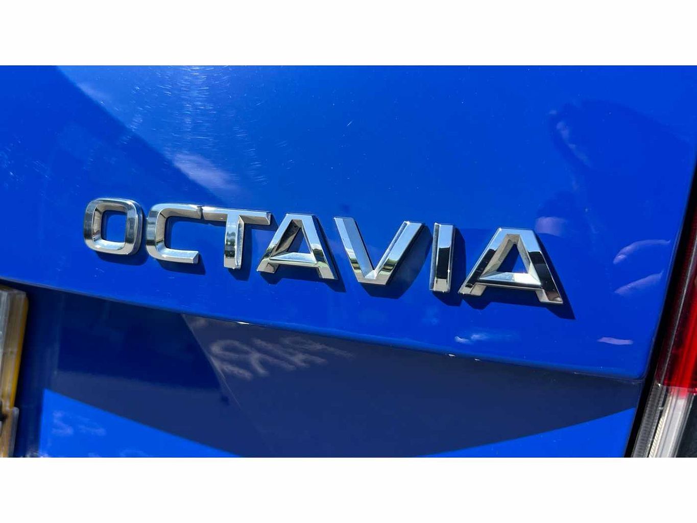 SKODA Octavia Estate (2017) 1.6 TDI 115 PS SE Technology