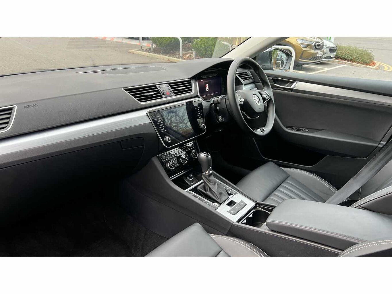 SKODA SUPERB Estate SE Technology 1.5 TSI 150 PS DSG