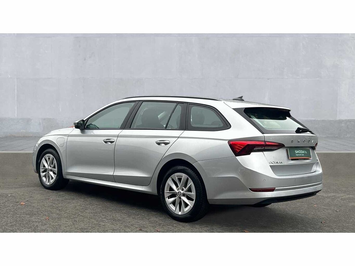 SKODA OCTAVIA Estate SE Technology 1.4 TSI iV 204 PS DSG