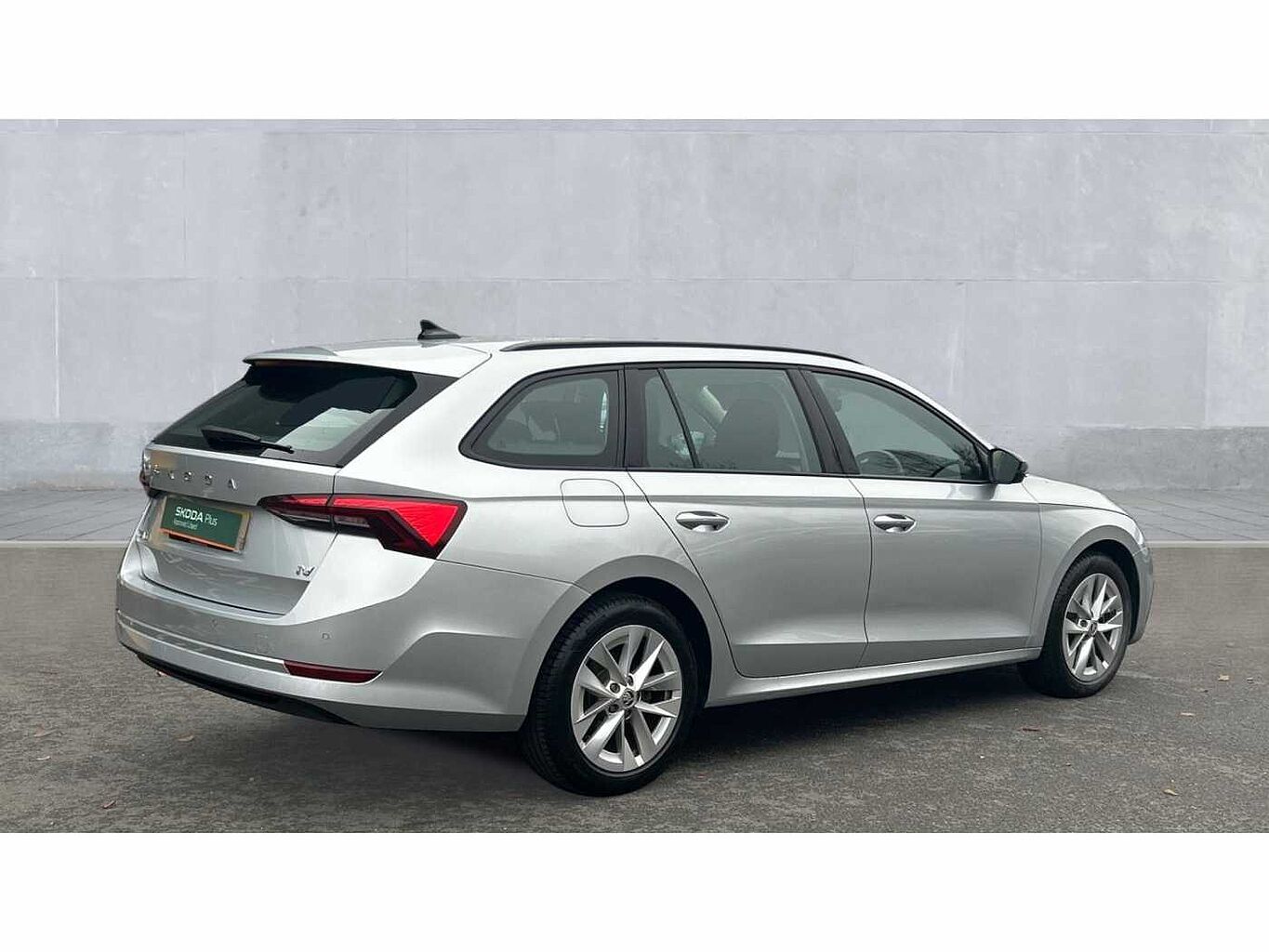 SKODA OCTAVIA Estate SE Technology 1.4 TSI iV 204 PS DSG