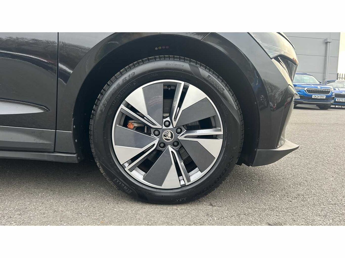 SKODA Enyaq iV E (179ps) 60 62 Kwh