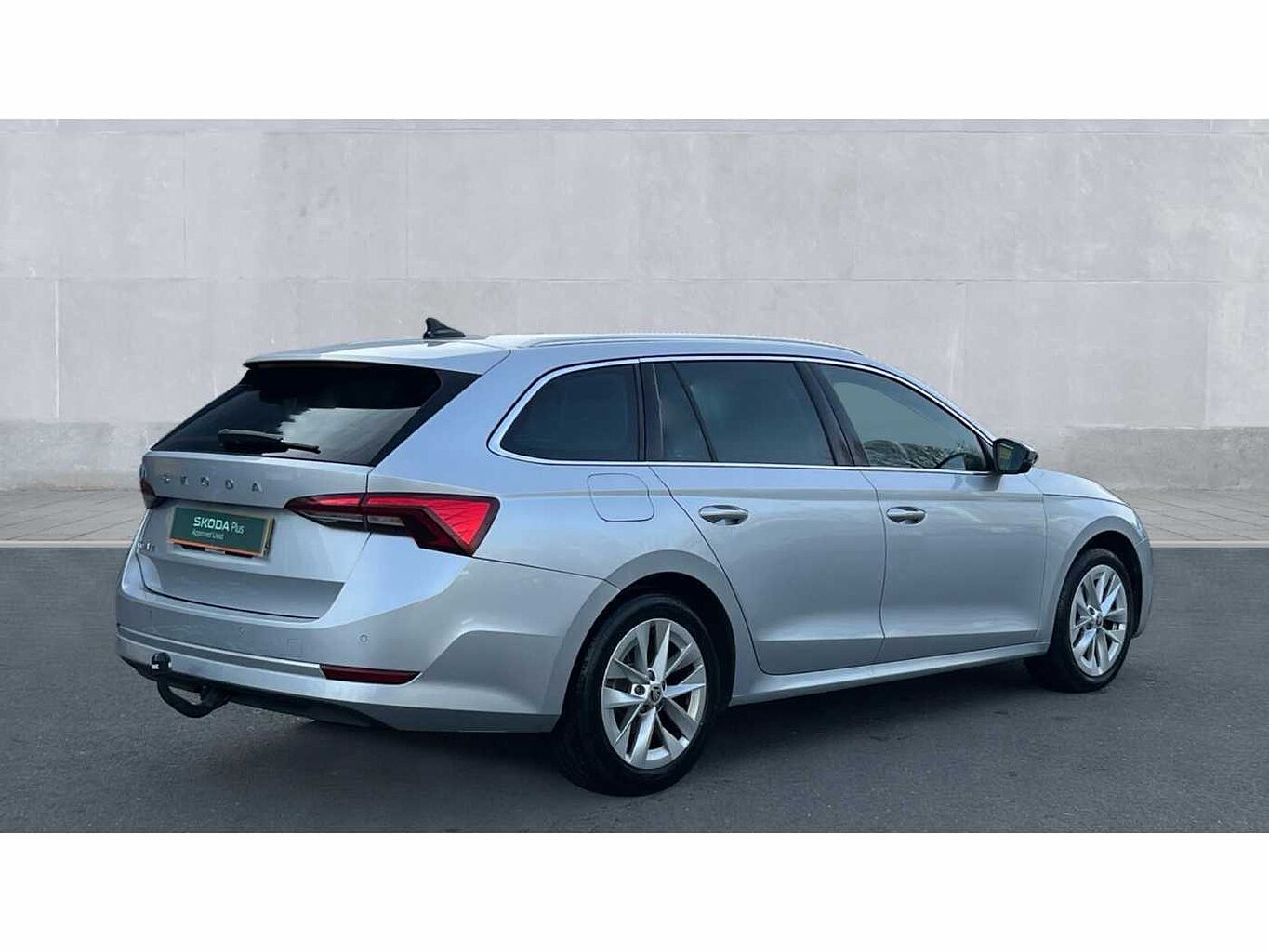 SKODA Octavia Estate (2017) 2.0 TDI (150PS) SE L