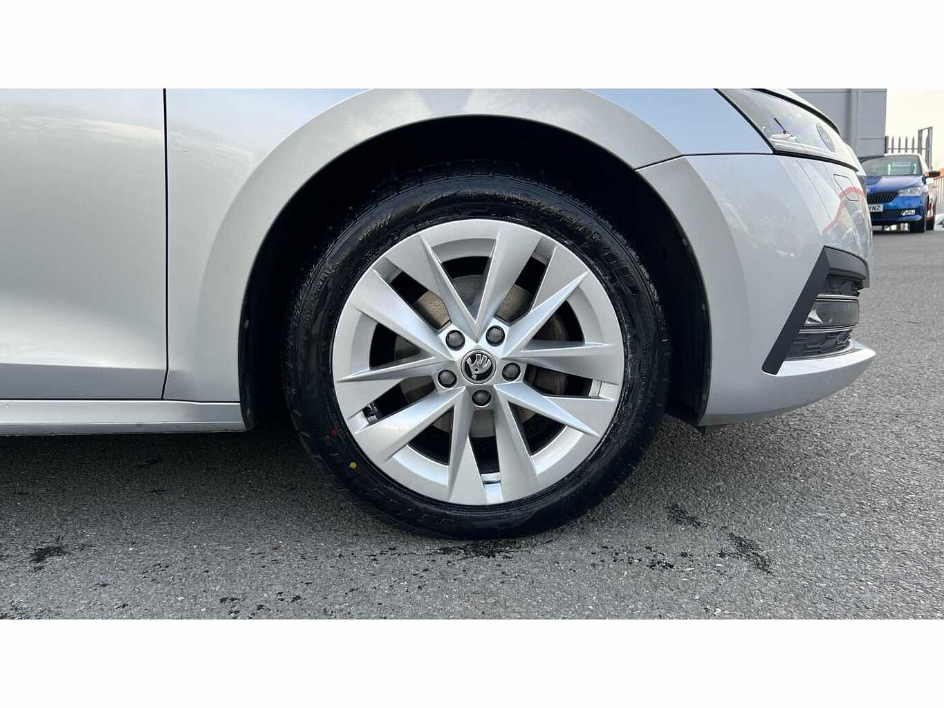 SKODA Octavia Estate (2017) 2.0 TDI (150PS) SE L