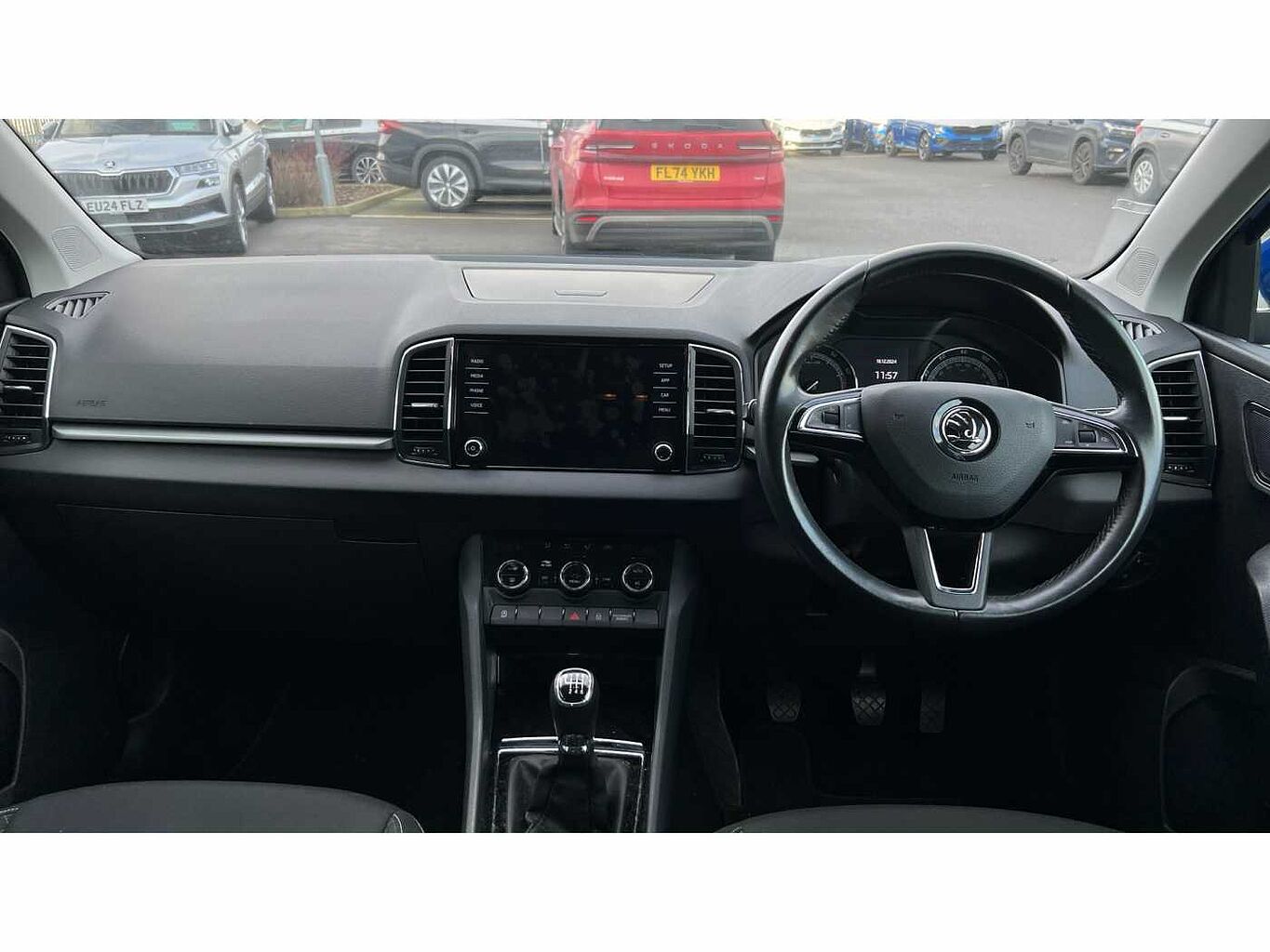 SKODA Karoq SUV 1.0 TSI (116ps) SE