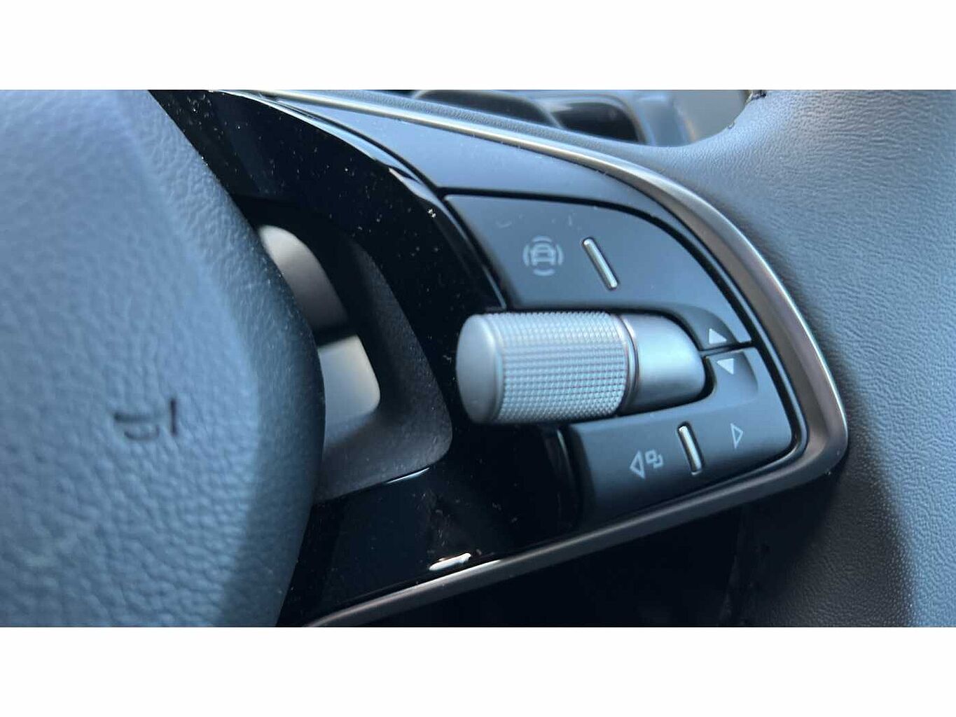 SKODA KODIAQ SE L (7 seats) 1.5 TSI e-TEC 150 PS DSG