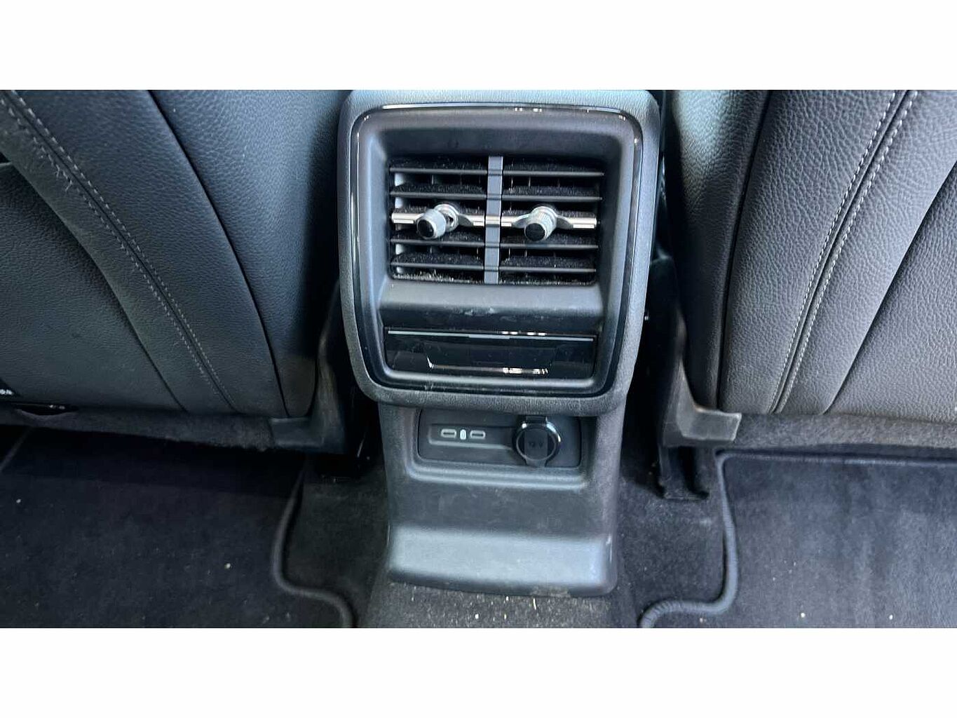 SKODA KODIAQ SE L (7 seats) 1.5 TSI e-TEC 150 PS DSG