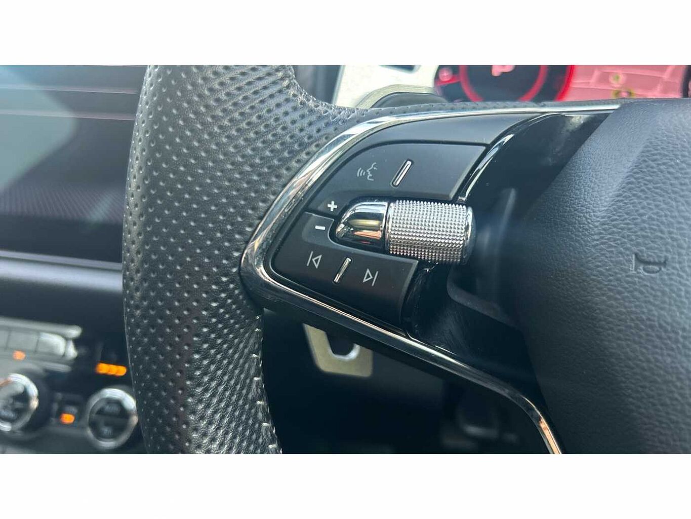 SKODA Kodiaq 2.0TDI 200ps 4X4 Sportline 7 seats SCR DSG