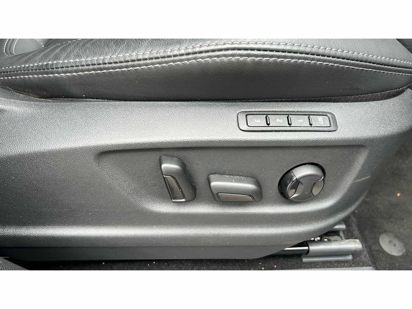 SKODA KODIAQ 2.0 TDI 200 SE L Executive 4x4 5dr DSG [7 Seat]