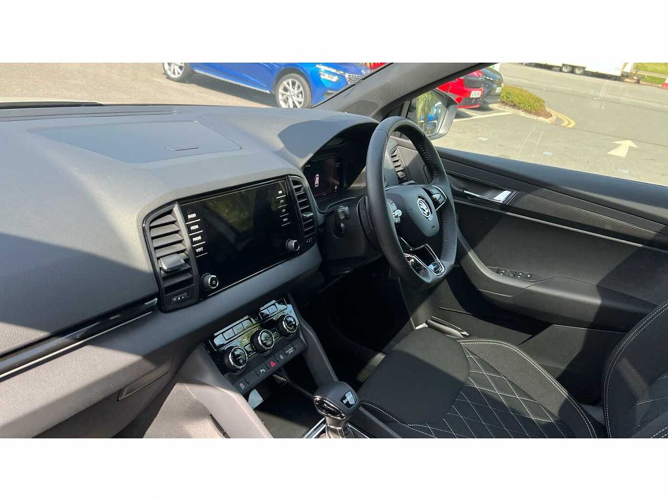 SKODA Karoq SUV 1.5 TSI (150ps) SportLine ACT