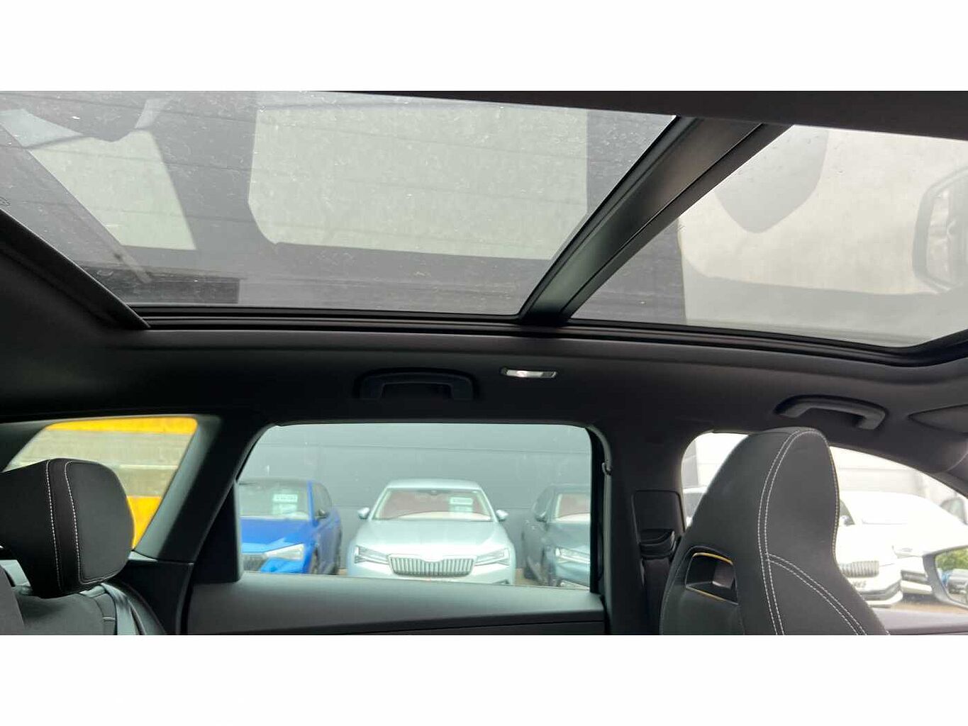 SKODA Karoq SUV 1.5 TSI (150ps) SportLine ACT