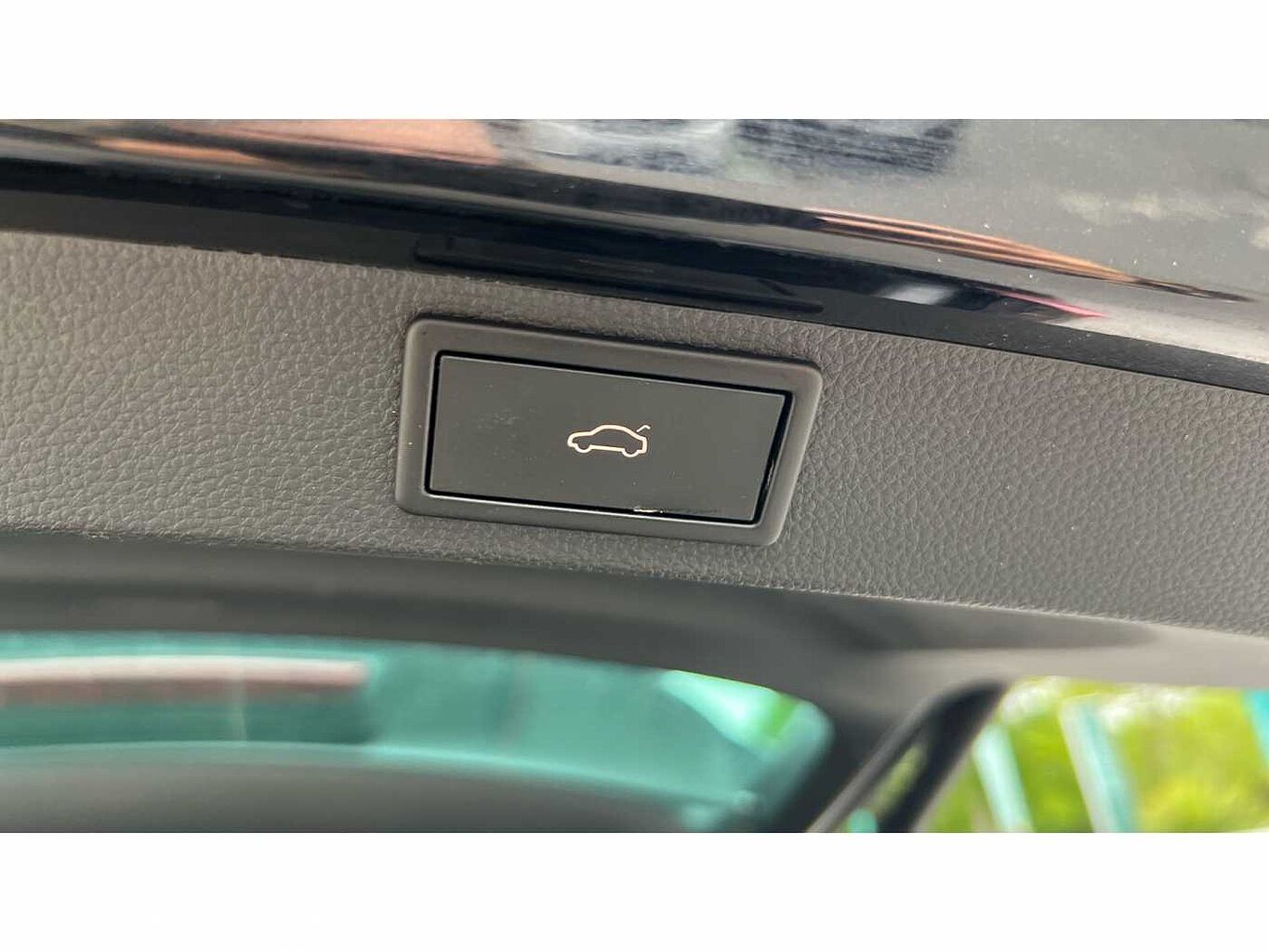 SKODA Karoq SUV 1.5 TSI (150ps) SportLine ACT