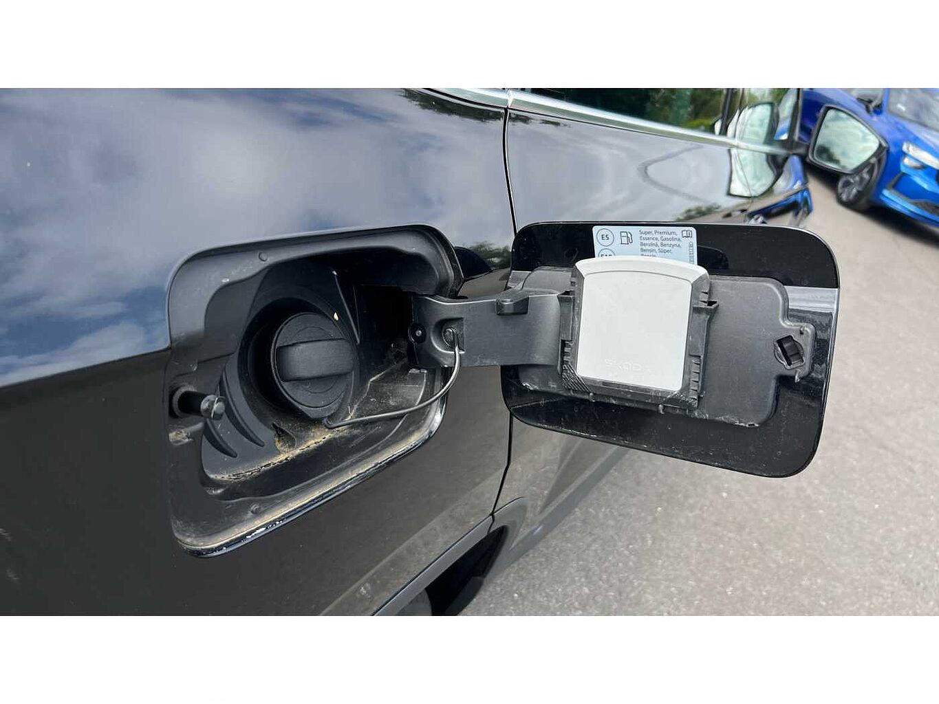 SKODA KAROQ 1.5 TSI SE L 5dr