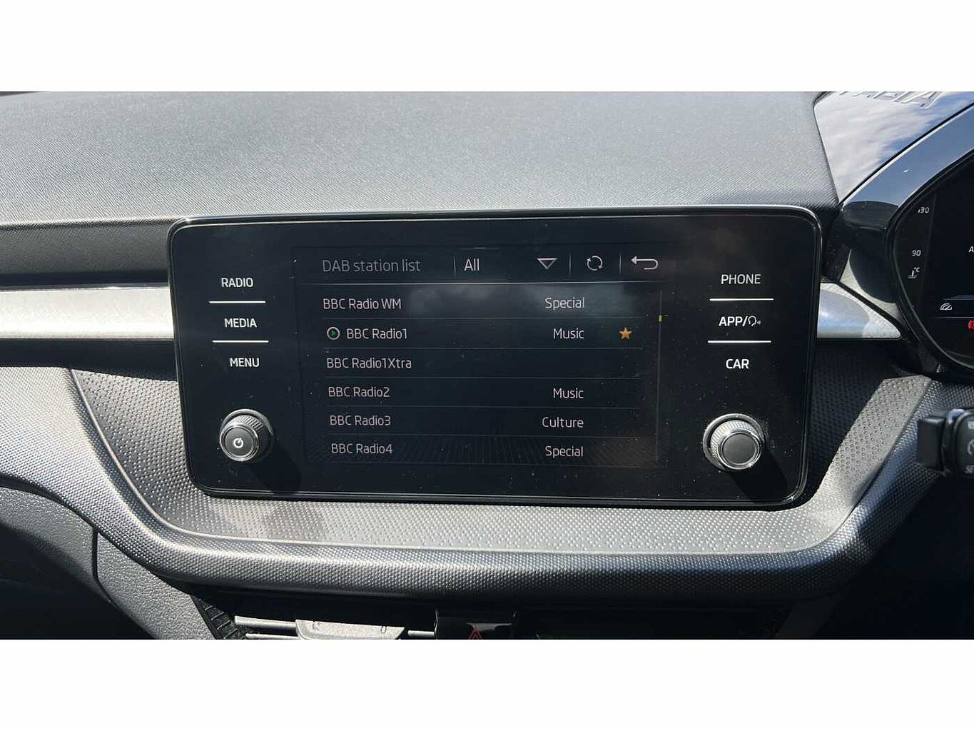 SKODA FABIA 1.0 TSI 110 Colour Edition 5dr